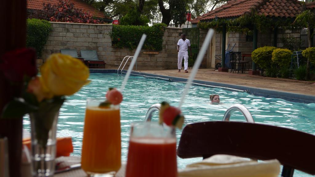 Jumuia Hotel Kisumu Buitenkant foto