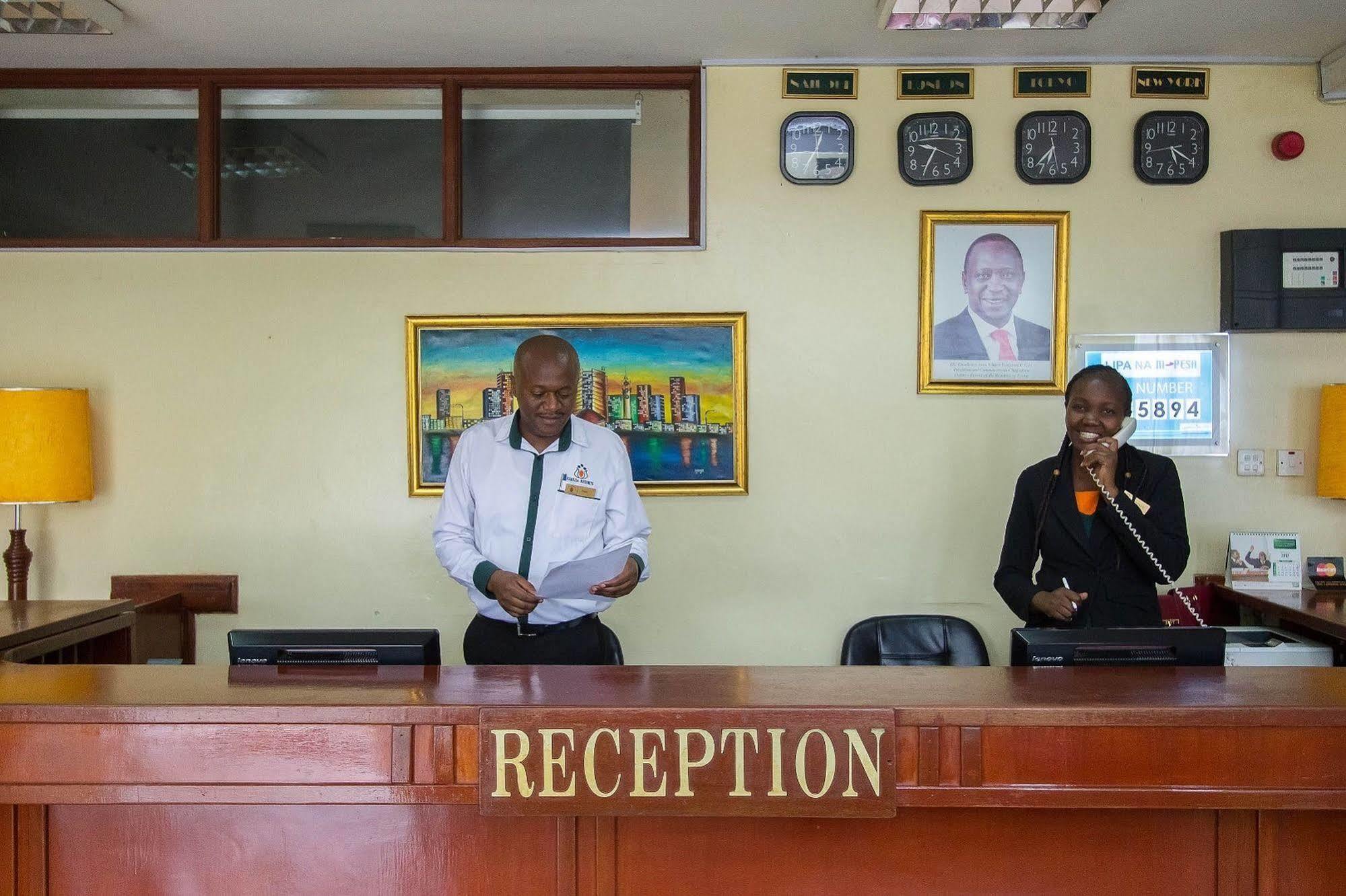 Jumuia Hotel Kisumu Buitenkant foto