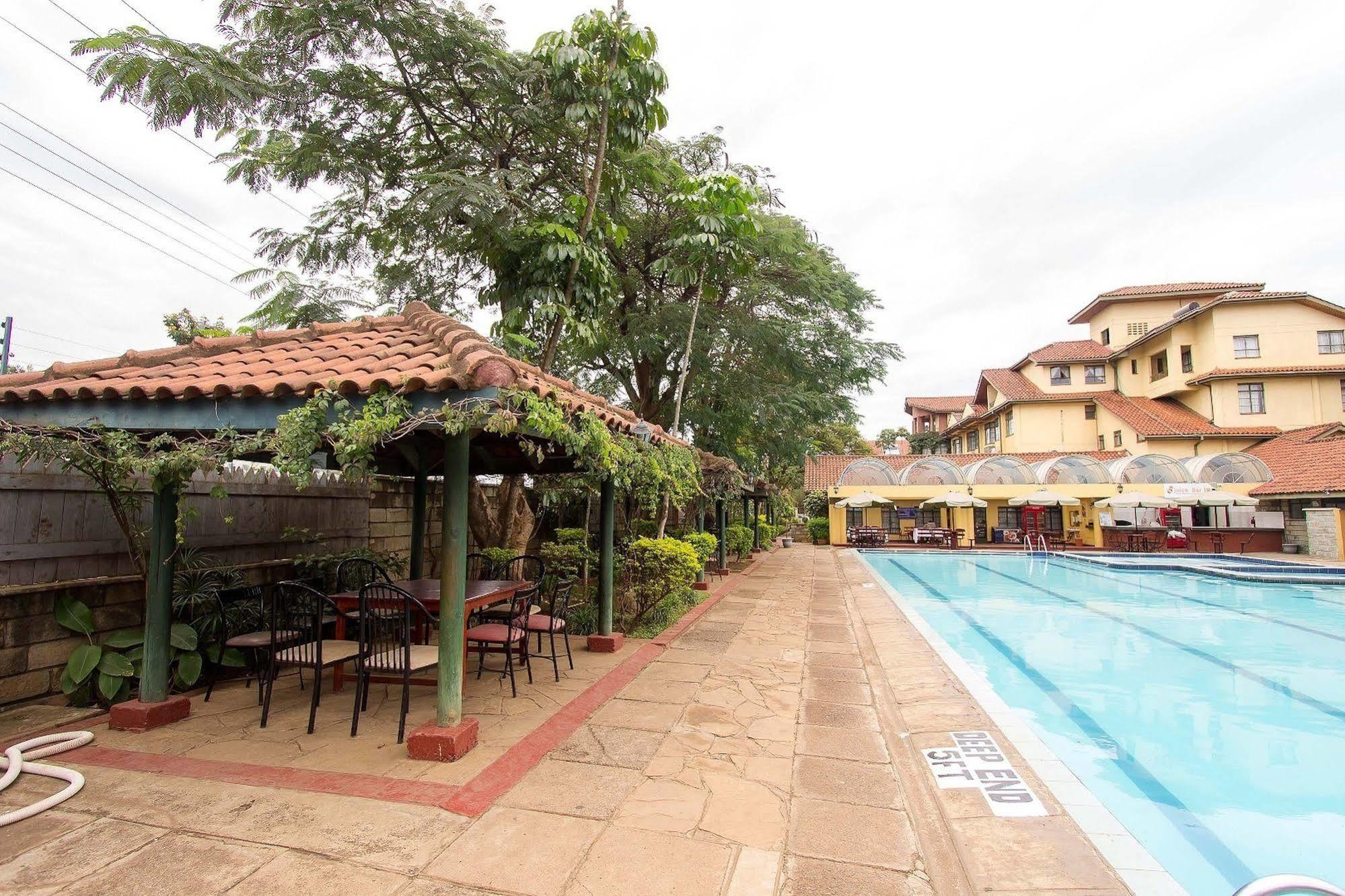 Jumuia Hotel Kisumu Buitenkant foto